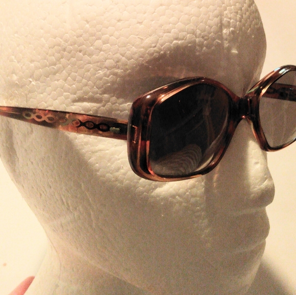 Maryse 1960-1970s Rare Vintage Women's Eyeglass Sunglass Frames - Picture 4 of 16